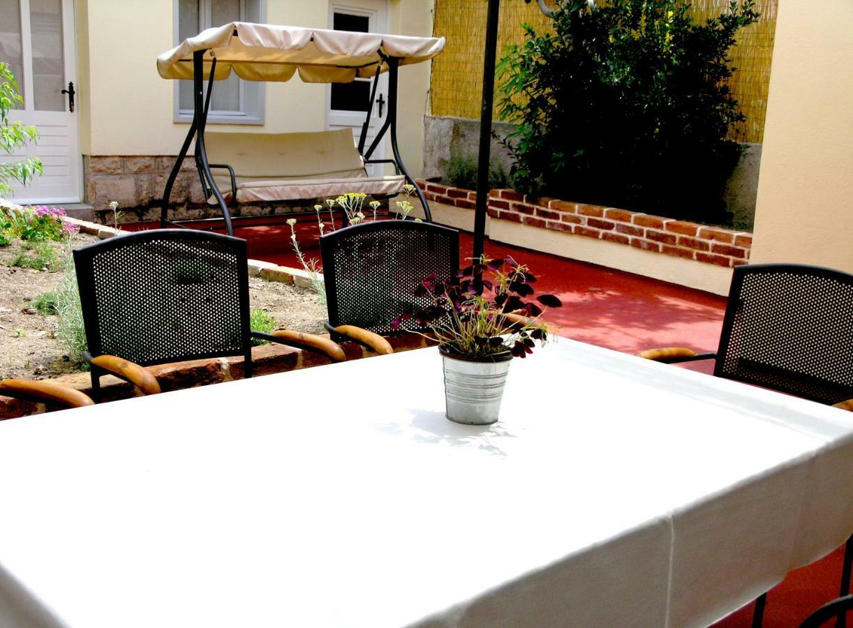 Holiday Home Lija Center Rab Town Exterior foto
