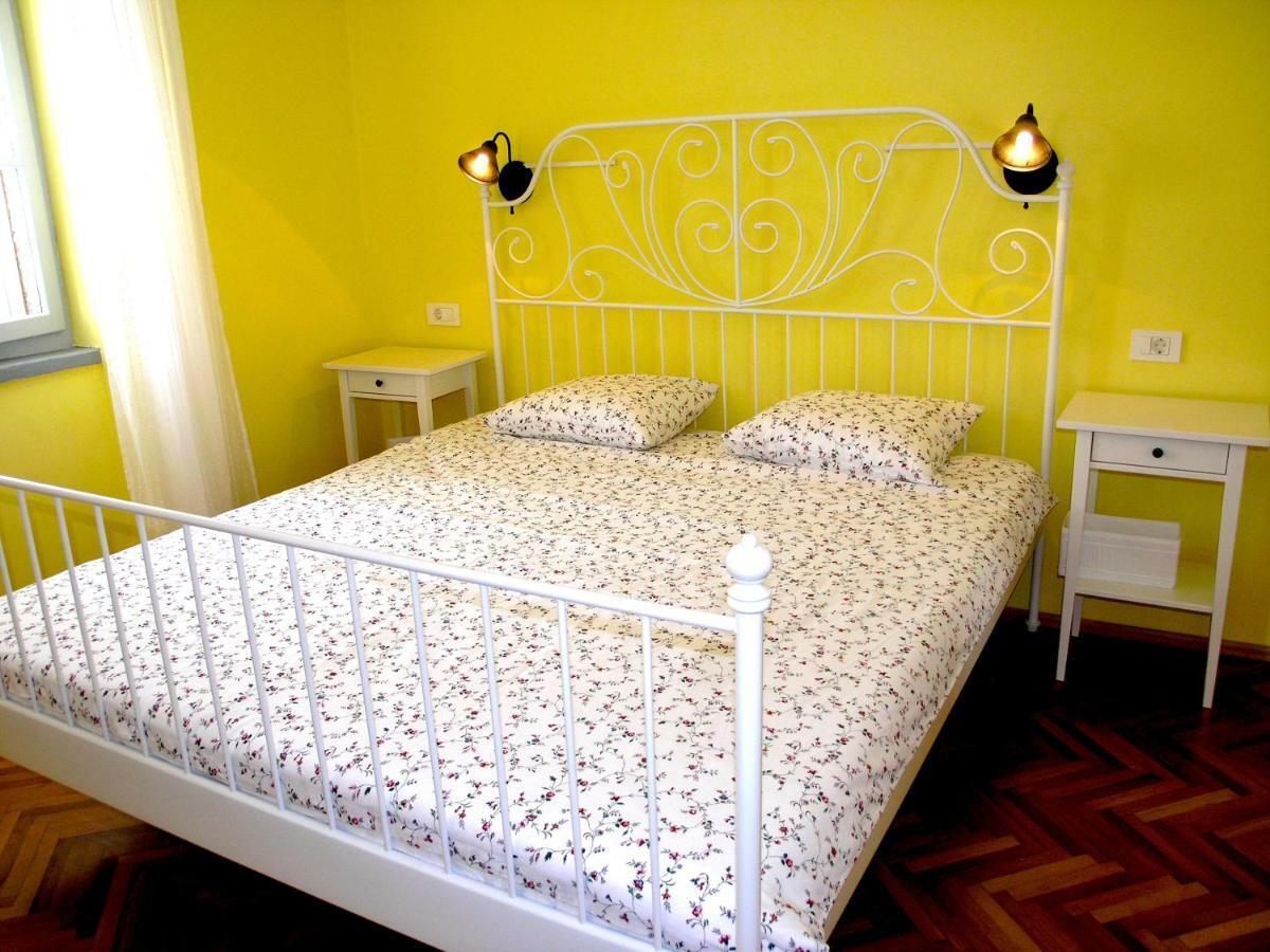 Holiday Home Lija Center Rab Town Exterior foto