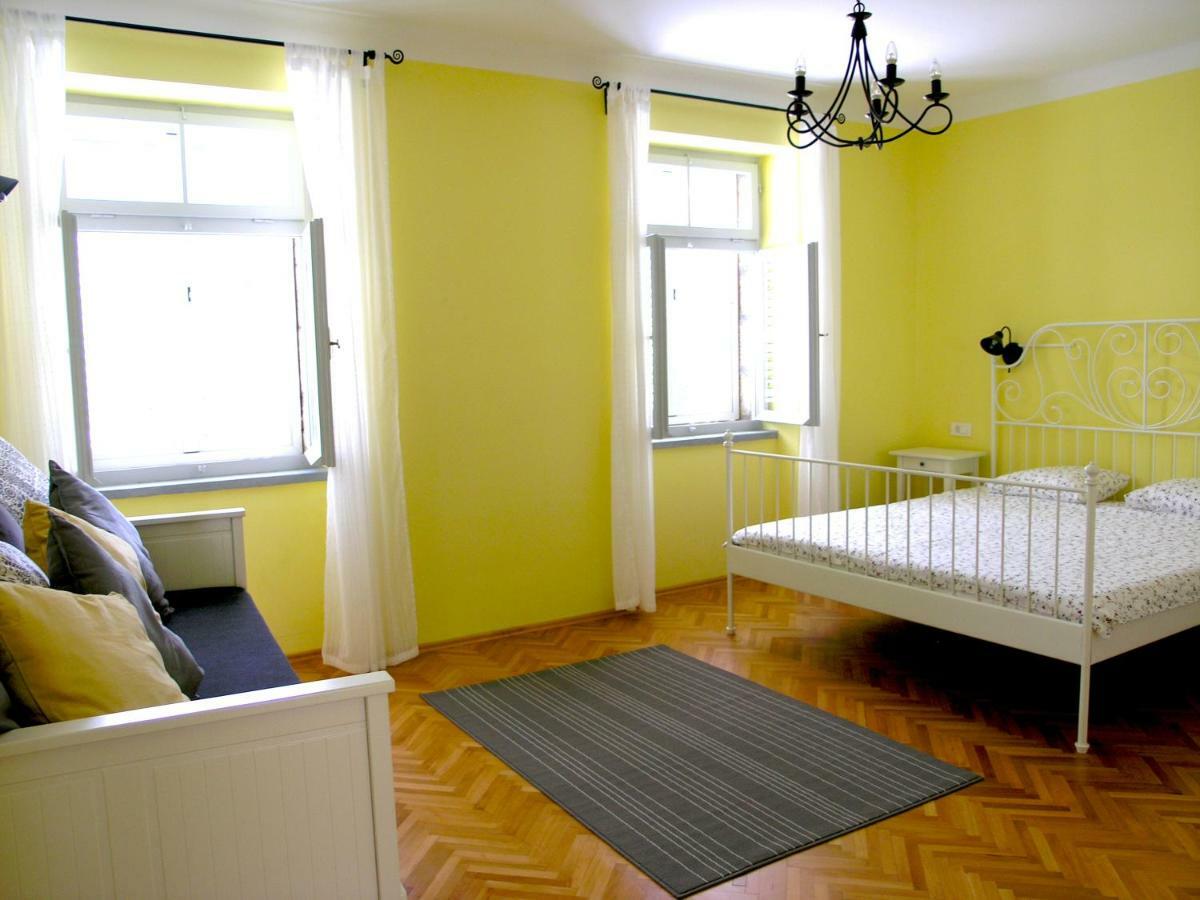 Holiday Home Lija Center Rab Town Exterior foto